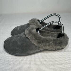 Charter Club Faux Fur Gray Slippers Size 5-6